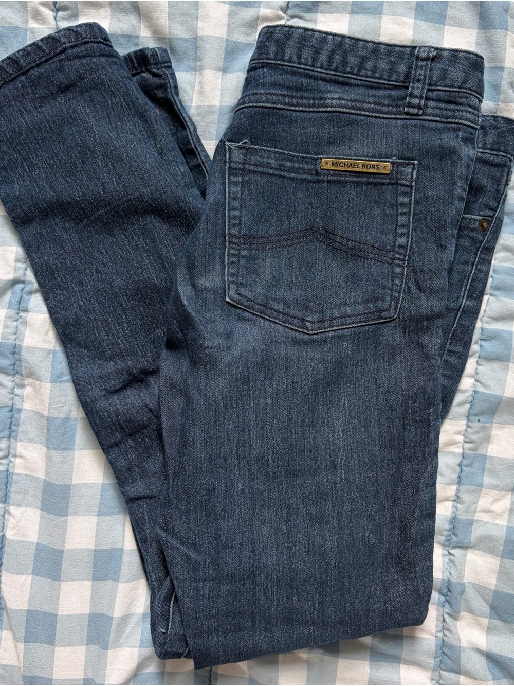 Michael Kors women's dark jeans with some light wash design size 6